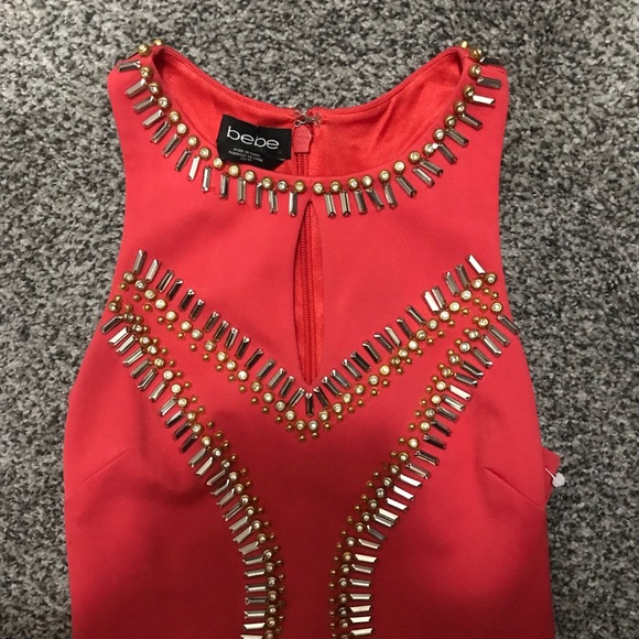 bebe Dresses & Skirts - SOLD - Bebe - Coral Keyhole Cocktail Dress  🌺🥂🗝